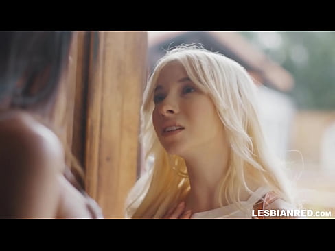 ❤️ A lány néhány hónap után hazajön, és végül a mostohaanyja punciját eszik. ❤❌ Szuper szex at hu.pornsexer.ru ️